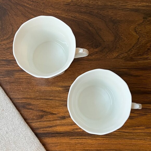 Royal Grafton Fine Bone China 2 Mugs Yellow Roses Flowers 7 oz England - Picture 8 of 11